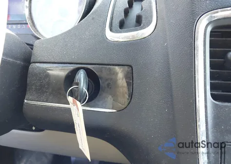 2016 Chrysler Town & Country Touring from USA, damaged, VIN 2C4RC1BG4GR141877